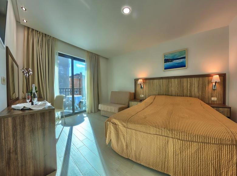 דרבניק Hotel Nano מראה חיצוני תמונה